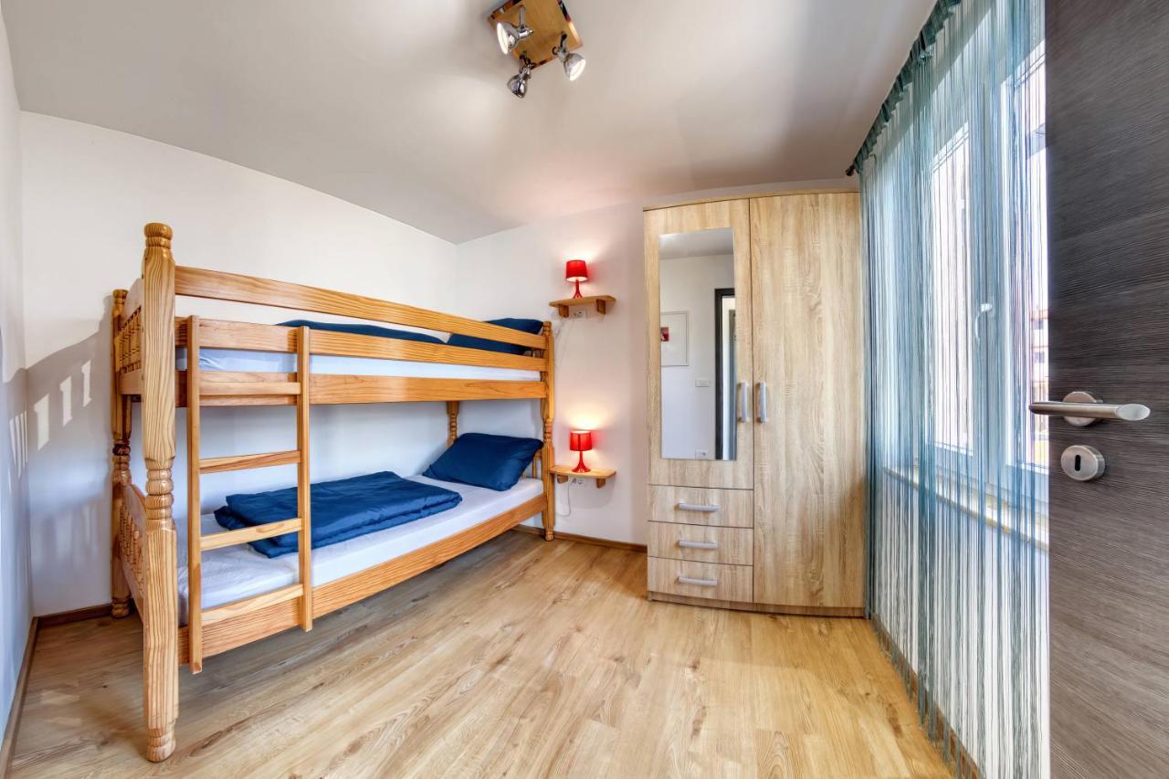 Holiday House "Laurus Garden" With Private Parking Medulin Ngoại thất bức ảnh