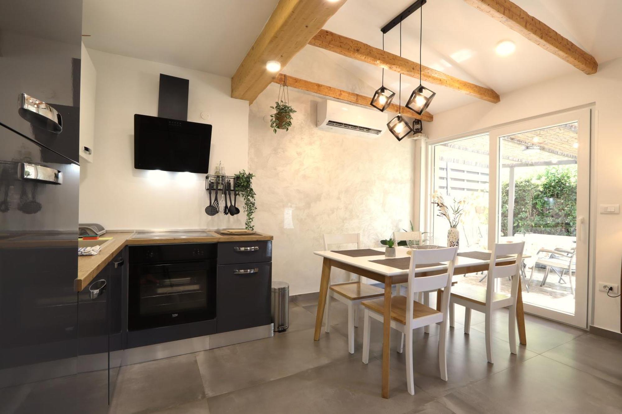 Holiday House "Laurus Garden" With Private Parking Medulin Ngoại thất bức ảnh